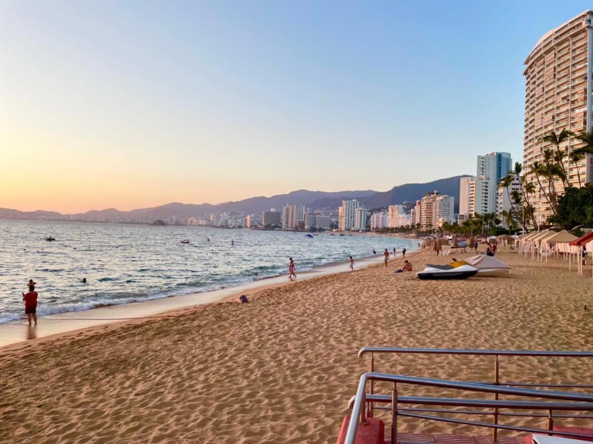 Acapulco Hotel Y Suites Mediterrane ภายนอก รูปภาพ