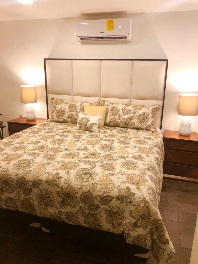 Acapulco Hotel Y Suites Mediterrane ภายนอก รูปภาพ