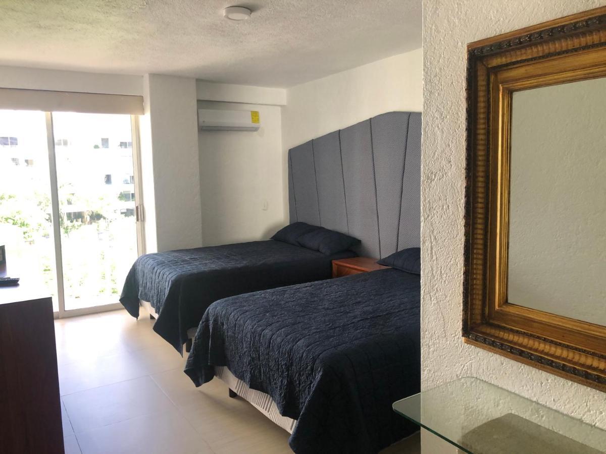 Acapulco Hotel Y Suites Mediterrane ภายนอก รูปภาพ