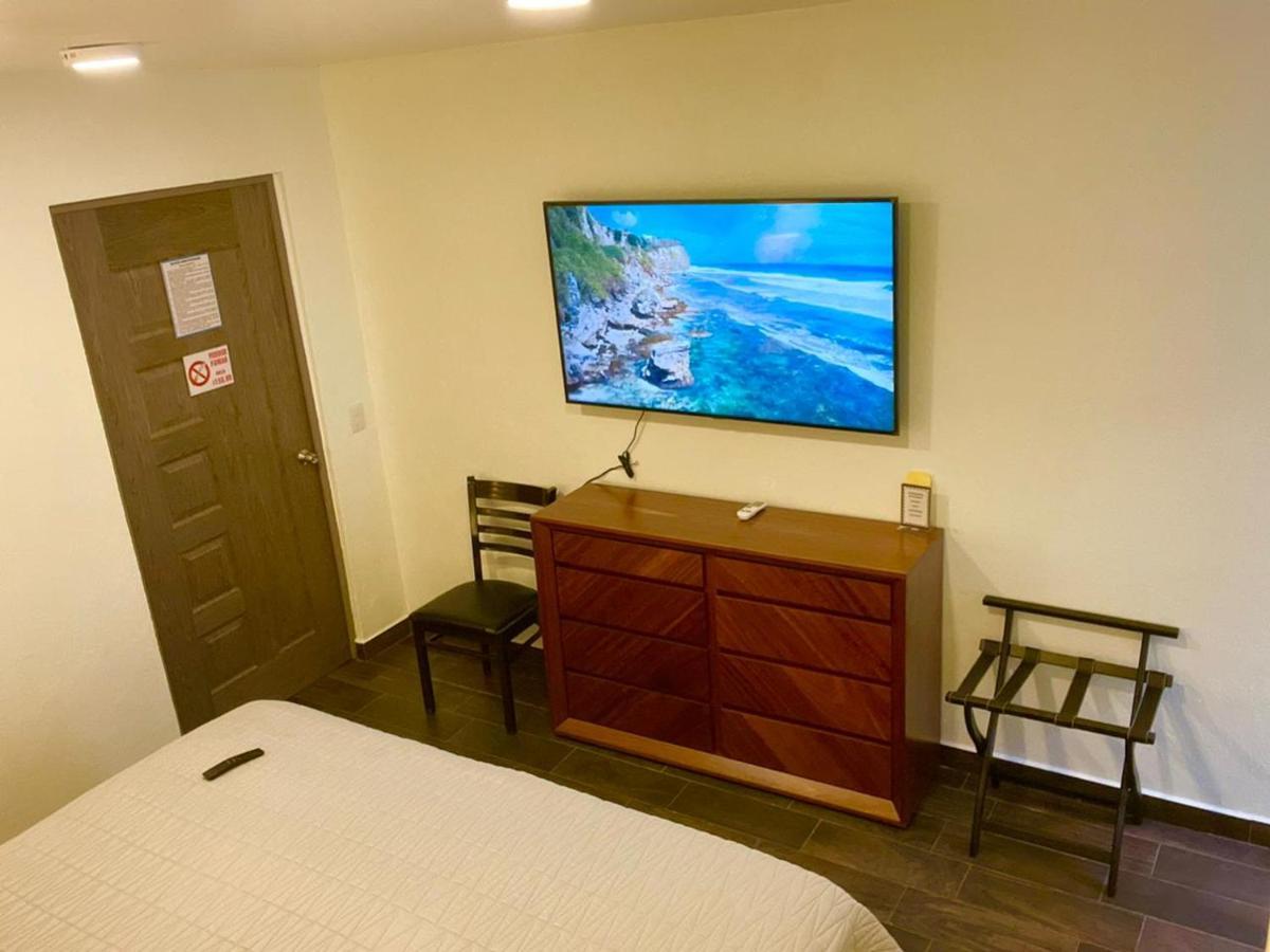 Acapulco Hotel Y Suites Mediterrane ภายนอก รูปภาพ